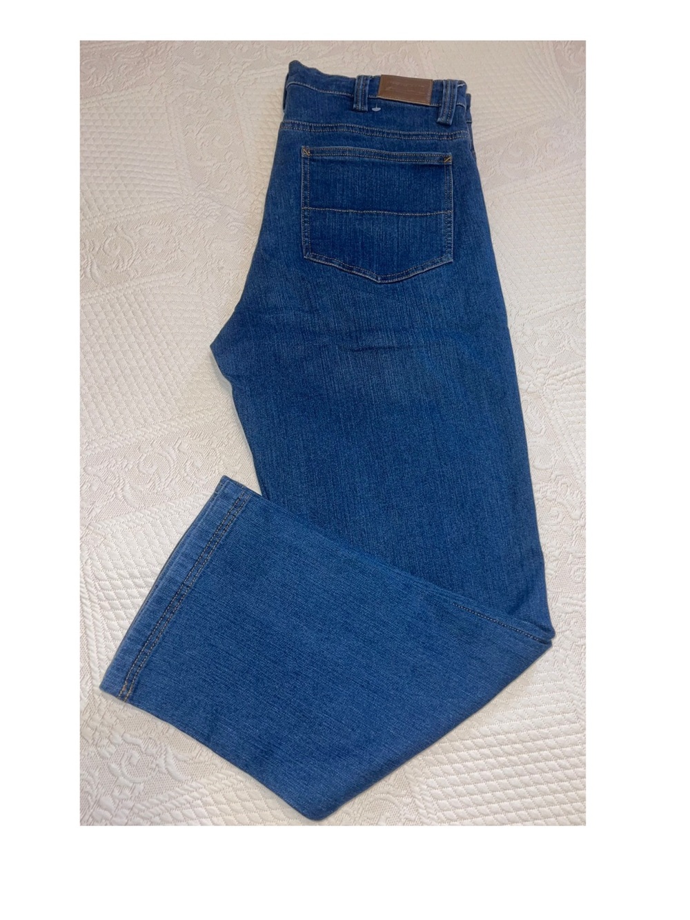 Kirkland Signature Dark Blue Relaxed Fit Men’s Jeans